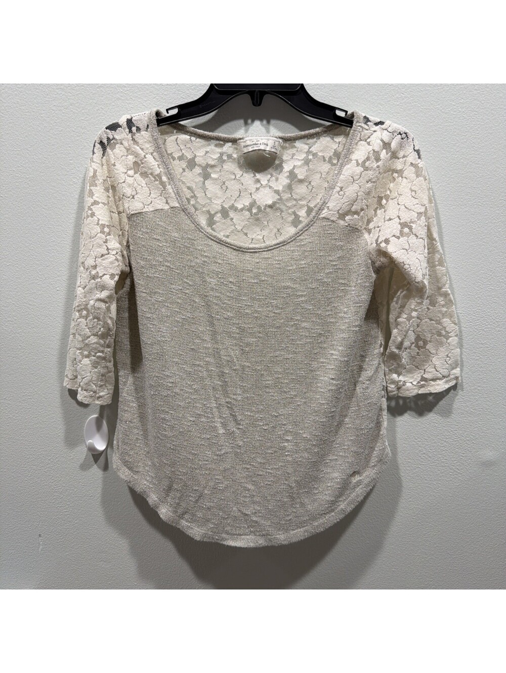 Abercrombie & Fitch Womens Gray Shirt Y2K Vibe Full Back Lace Floral Low Cut S